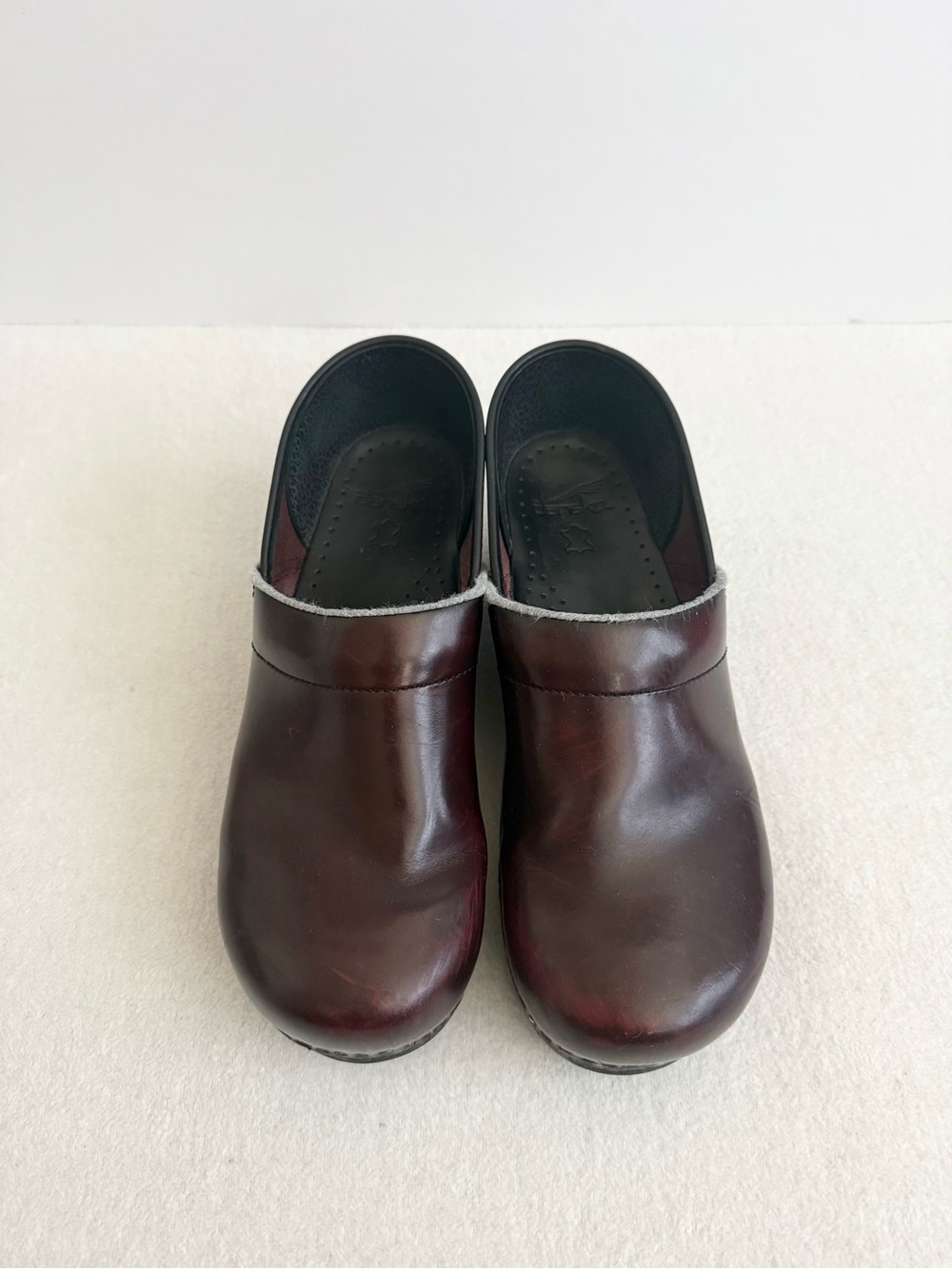 Dansko Professional Leather Clogs Brown Burgundy Size 42 - Picture 3 of 11